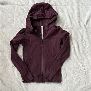 lululemon athletica Scuba Hoodie in Plum